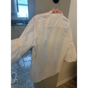 Lauren Ralph Lauren White Balloon Sleeve Blouse M Gold LRL btns Mandarin Collar thumbnail 5