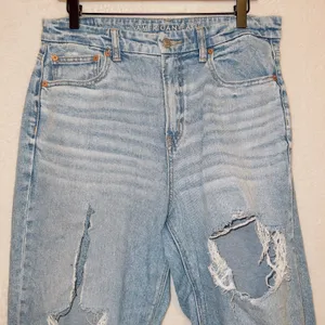 Light Wash Stretch High Rise Curvy 90s Straight Leg Jeans thumbnail 2