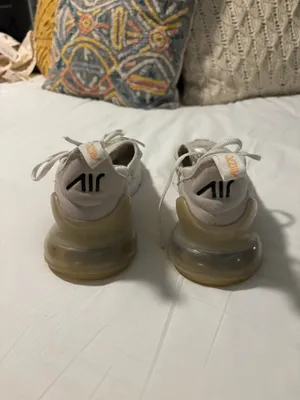 Nike Sneakers thumbnail 3