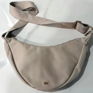 Stylish Scandi Normcore Clean Girl Minimalist Travel Eco Friendly July Crossbody thumbnail 2