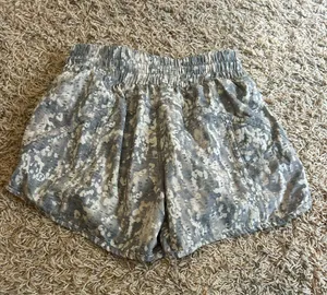 Lulu Shorts thumbnail 2
