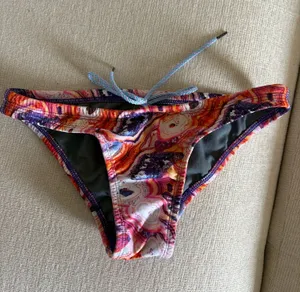 JOLYN Bikini Bottom Europe thumbnail 1