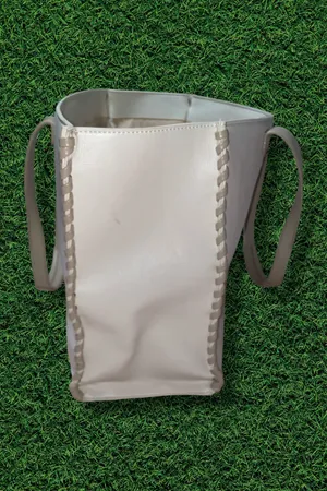 BCBGMAXAZRIA Tote Bag thumbnail 4
