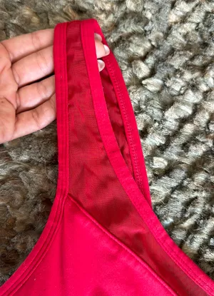 Fabletics Red Sports bra thumbnail 4