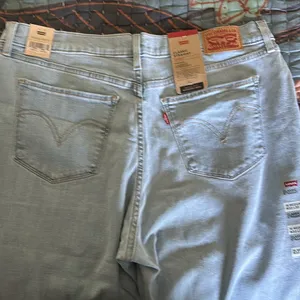 NWT mid rise classic straight Levi’s Light Blue Denim size 16 med 33 x 30 thumbnail 7