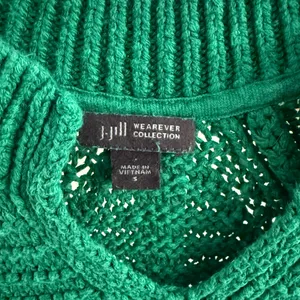 J. Jill Soft Seamed V-Neck Sweater Green Small thumbnail 3