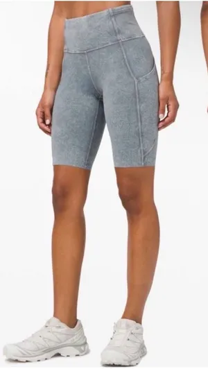 Lululemon Fast and Free Shorts 10" Ice Dye Asphalt Grey Womens 6 Running Bike thumbnail 1