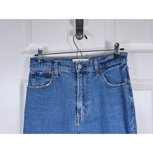 Abercrombie & Fitch 90s Slim Straight Ultra High Rise Jeans Size 27 Tall Blue thumbnail 5