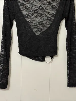 Outcast Black Sheer Floral Lace Ring Detail Long Sleeve Crop Top Women’s Medium thumbnail 8