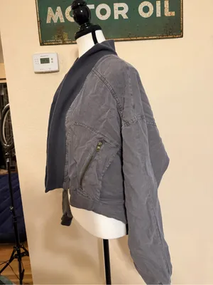Young Fabulous & Broke Medium Fara Cropped Jacket Open Front Dolman Sleeves Gray thumbnail 2