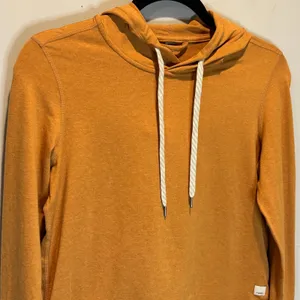 Vuori Women's Halo Essential Gold Pullover Long Sleeve Hoodie - size XS thumbnail 2