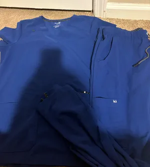 Royal blue scrub set Size S/M thumbnail 1