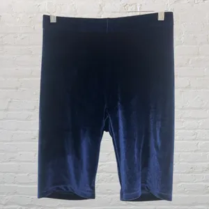 Fabletics Navy Velour High Waisted Bike Shorts L NWT thumbnail 3