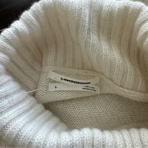 Anthropologie wool blend Cream turtleneck Sweater S Italy made thumbnail 8