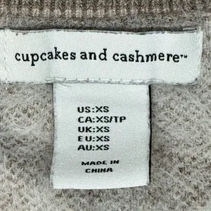 CUPCAKES AND CASHMERE Women’s Knit Buttoned Cardigan Sweater Geometric Tan Sz XS thumbnail 5