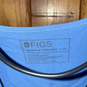 Figs V-Neck Short Sleeve Tee Figs Catarina One Pocket Scrub Top Light Blue XS thumbnail 5