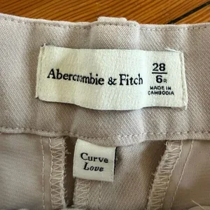 Abercrombie & Fitch NWT Sloane Curve Love Tailored Wide Leg Pant in Light Taupe thumbnail 7