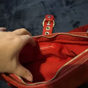 Cute Bath and Body Works Apple Bag Has one main... thumbnail 3