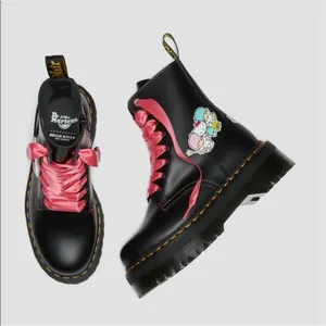 Dr.‎ Martens Jadon Hello Kitty Friends Leather Platform Boots Black US 7 NIB thumbnail 9