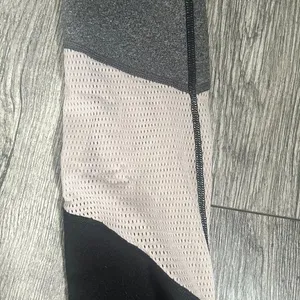 Kohls SO Large Womens Yoga High Rise‎ Leggings Black Gray & White Athleticwear thumbnail 4