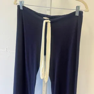 Eberjey Navy Blue Lounge Jogger Pants Cream Drawstring Small S Minimalist thumbnail 3