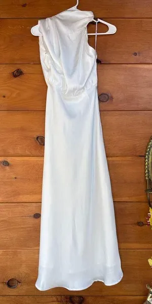 NWOT Lulus Distinctive Charm White Satin Asymmetrical Midi Dress Wedding Size S thumbnail 3