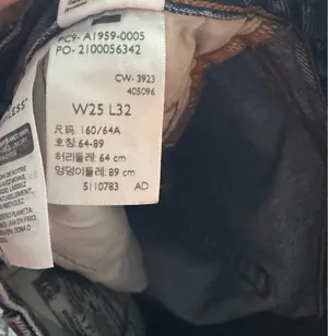 Levi’s 501 90s Women’s Jeans thumbnail 10