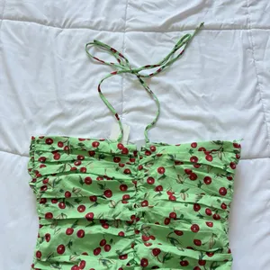 NWT Green Ruched Halter Tie Mini Bodycon Dress Womens‎ Size Small Cherry Summer thumbnail 8
