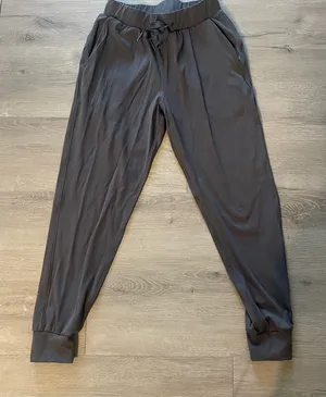 Jogger Pants Gray Size XS thumbnail 1