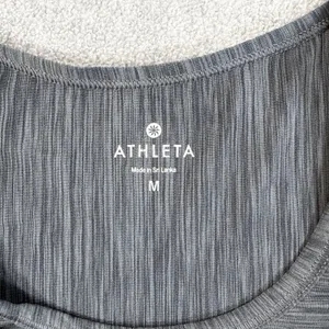 Athleta Women's Medium Gray Heather Short Sleeve Scoop Neck Activewear Top thumbnail 3