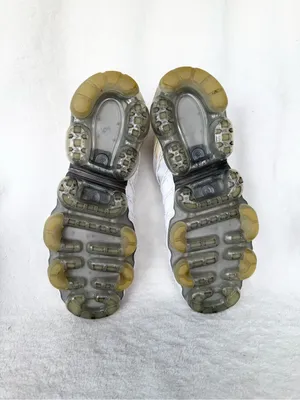 Nike Air Vapormax Run Utility White Silver Shoes AQ8811-100 Women's Size 8 thumbnail 13