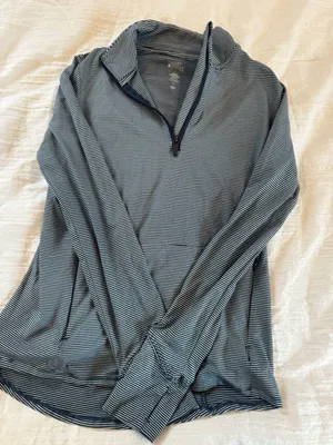 Market and Spruce Athletic long sleeve quarter zip thumbnail 1