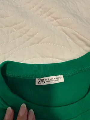 ZARA Kelly Green Crop Top thumbnail 2
