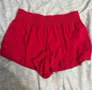 Lululemon Shorts thumbnail 1