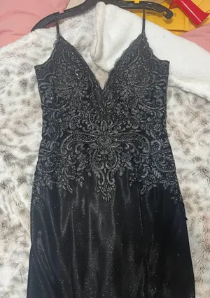 Black bicici & coty PROM DRESS thumbnail 5