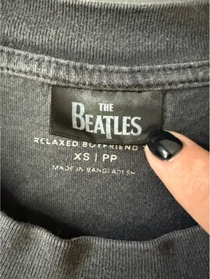 The Beatles Relaxed Boyfriend Tee XS Vintage Gray Graphic T-Shirt thumbnail 2