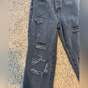 PacSun Gray Black Distressed Denim High Rise Straight Jeans Size 24 thumbnail 3