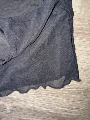 Brandy Melville Top Crop Black thumbnail 3
