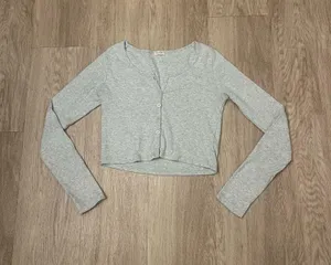 brandy melville shirt thumbnail 1
