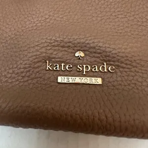 Kate Spade Jackson Street Gabriele Crossbody Bag Brown Leather‎ Adjustable Strap thumbnail 4