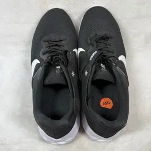 Nike Revolution 6 FlyEase Black White Womens Running Shoes DC8992-003 Size 11 thumbnail 6