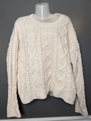 POL Sweater Womens Medium White Cable Knit Crew Neck Heavyweight Pullover Cozy thumbnail 2
