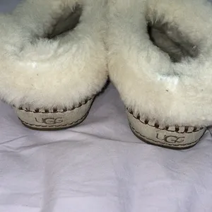 UGG brown shearling slippers thumbnail 4