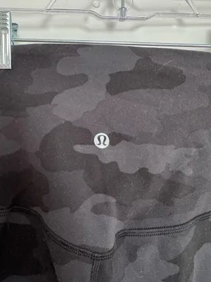 Lululemon Camo Leggings Black size 2 thumbnail 2