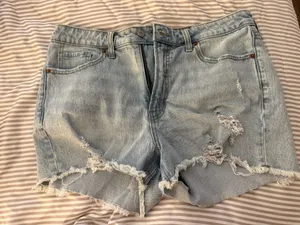 Old Navy Jean Shorts thumbnail 1