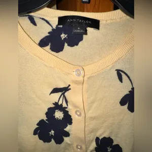 Ann Taylor Cream and Navy Floral Cardigan thumbnail 2