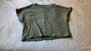 American Eagle Short Sleeve Top crop thumbnail 4