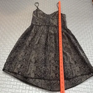 Wilfred Aritzia Silk Snakeskin Bustier Mini Dress Size 0 thumbnail 3