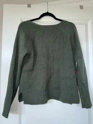 Abercrombie Sweater thumbnail 5