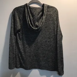 Women's UA Tech™ Long Sleeve Hooded Henley thumbnail 4